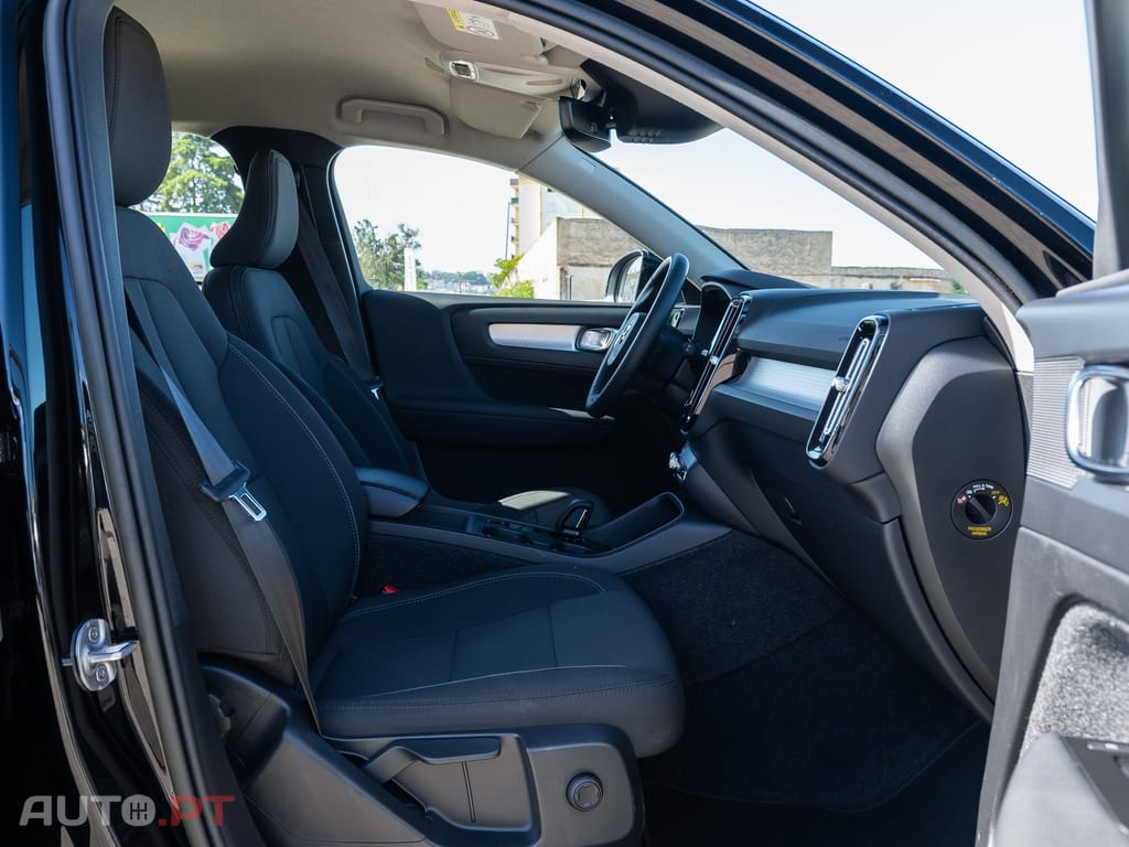 Volvo XC40 1.5 T4 PHEV Inscription Expression