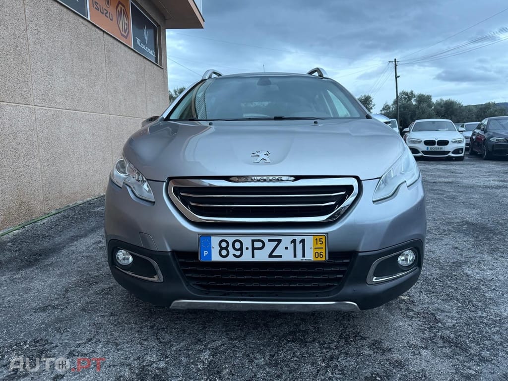 Peugeot 2008 1.2 PureTech Allure
