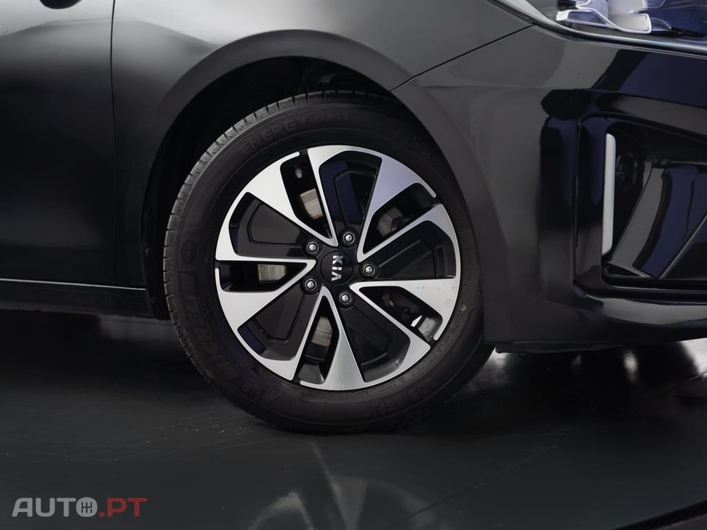 Kia Ceed SW 1.6 GDi PHEV Drive 6DCT