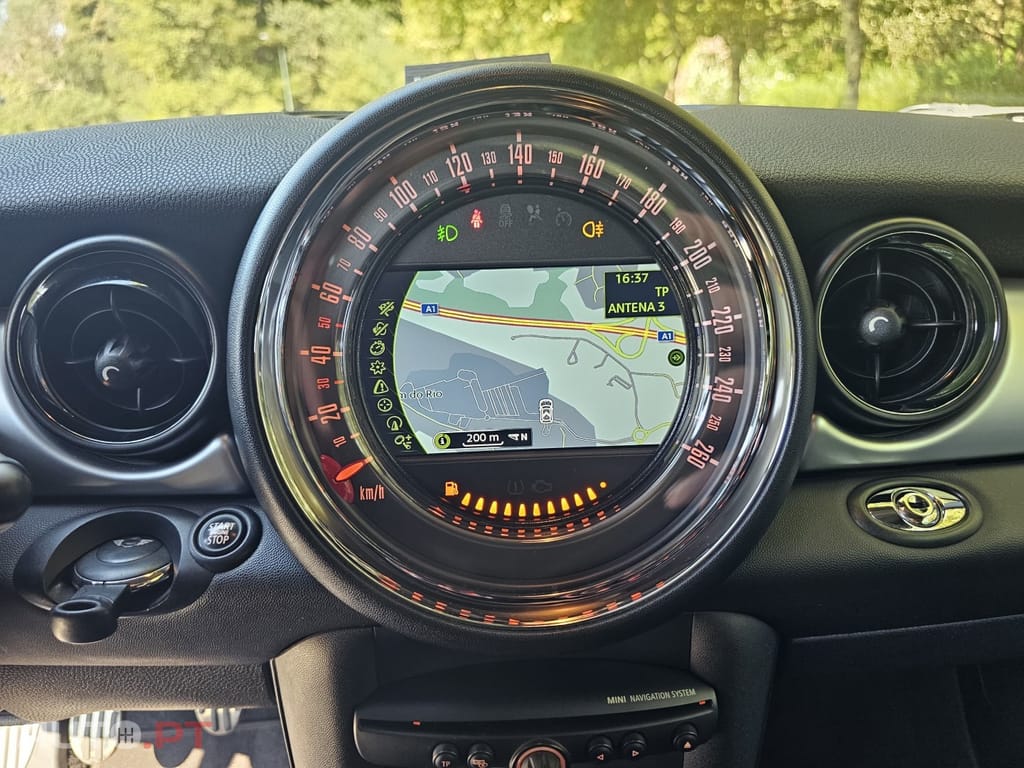 MINI Cabrio John Cooper Works