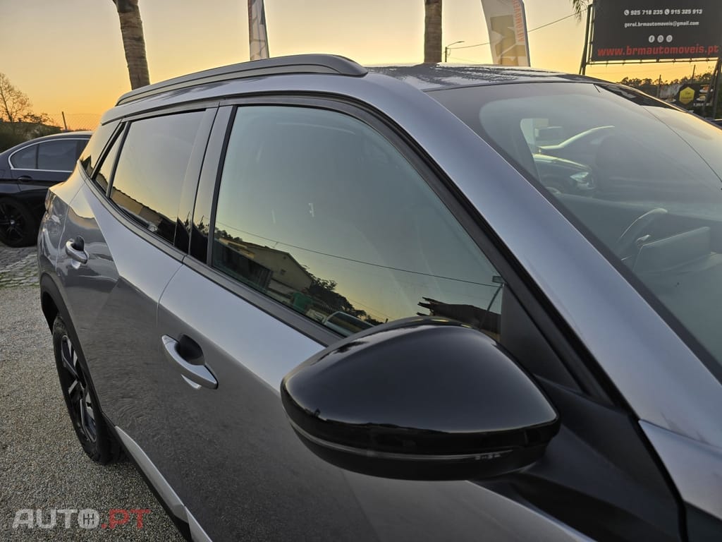 Peugeot 2008 1.2 PureTech Allure EAT8