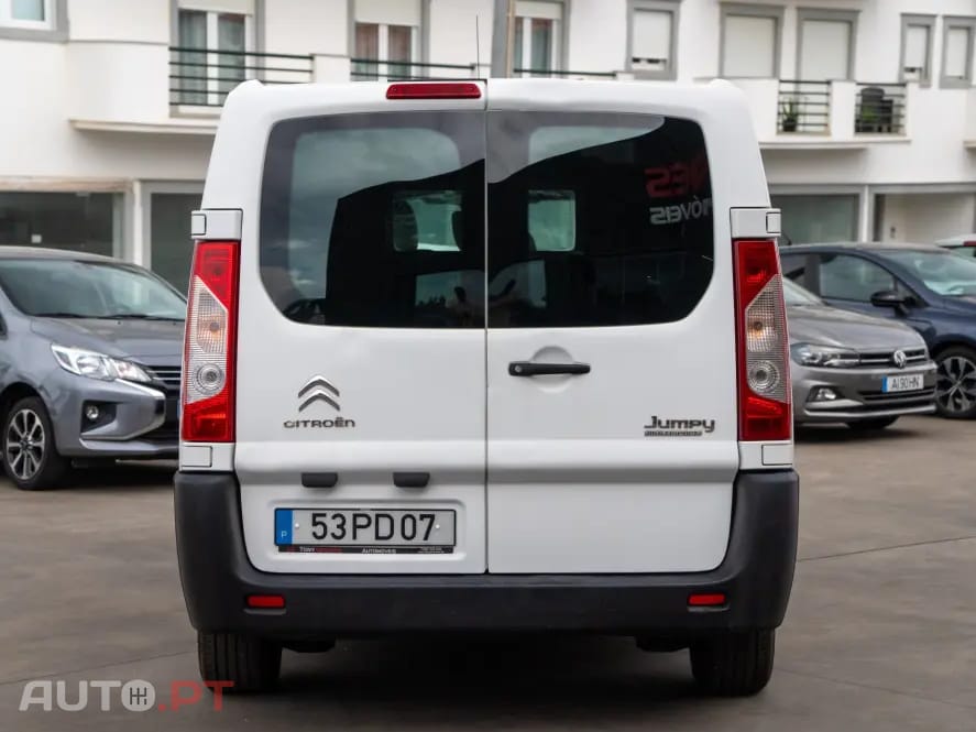 Citroen Jumpy 1.6 HDi L2H1 Semi-Vidrada