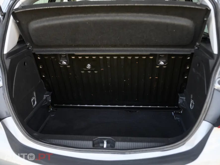 Opel Corsa 1.2 Dynamic