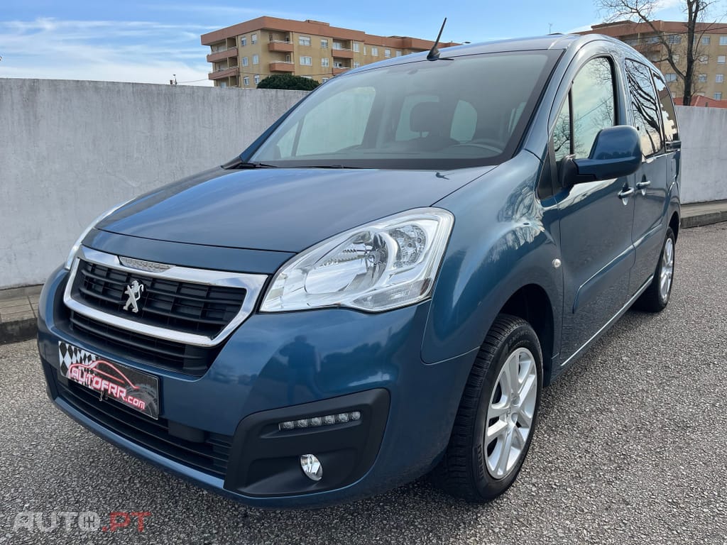 Peugeot E-Partner 50 kWh Premium Standard