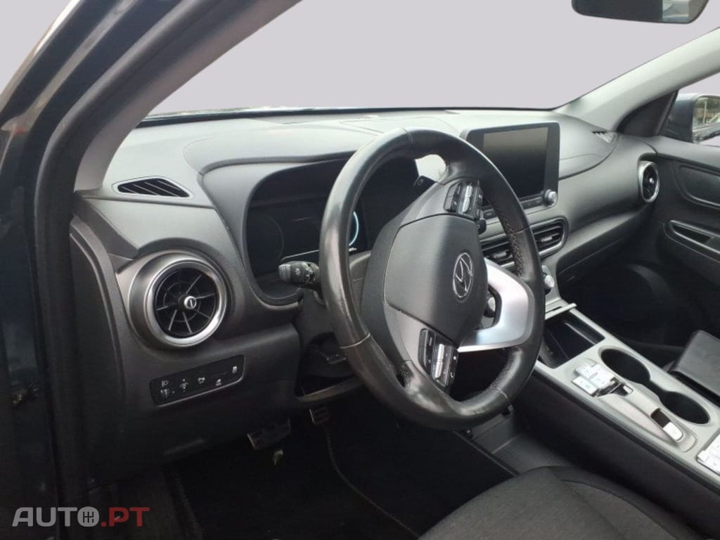 Hyundai Kauai Select