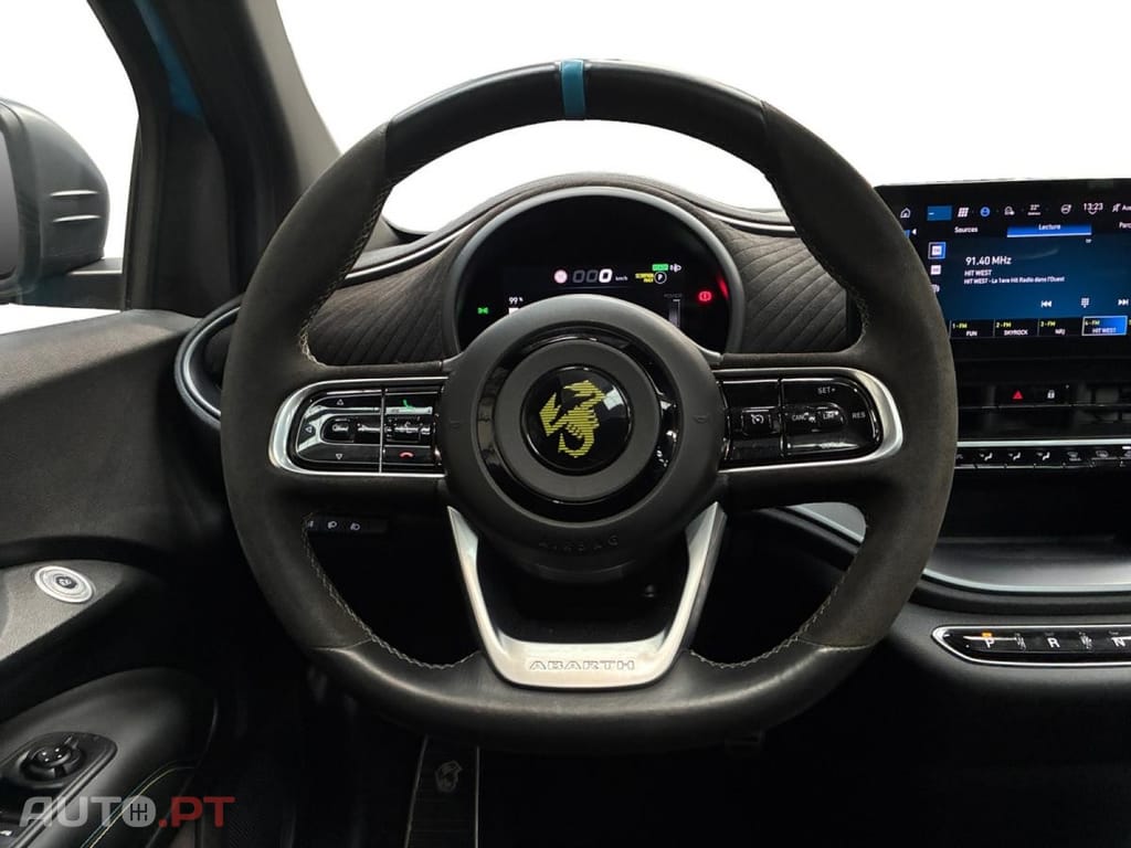 Abarth 595 42kWh Scorpionissima