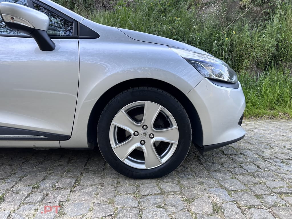 Renault Clio (Energy) TCe 75 Start & Stop LIMITED