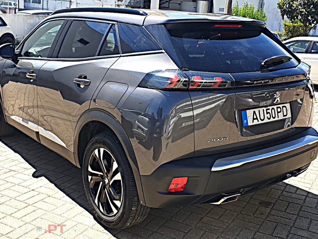 Peugeot 2008 1.2 PureTech Allure Pack EAT8
