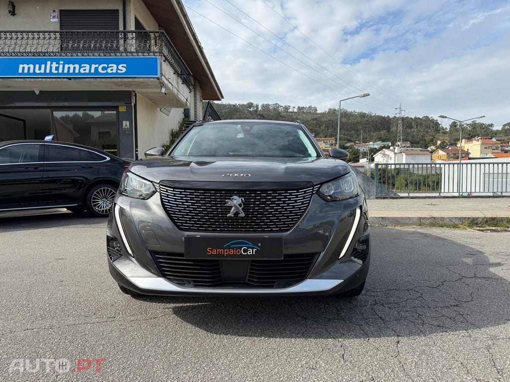 Peugeot 2008 1.5 BlueHDi Allure EAT8