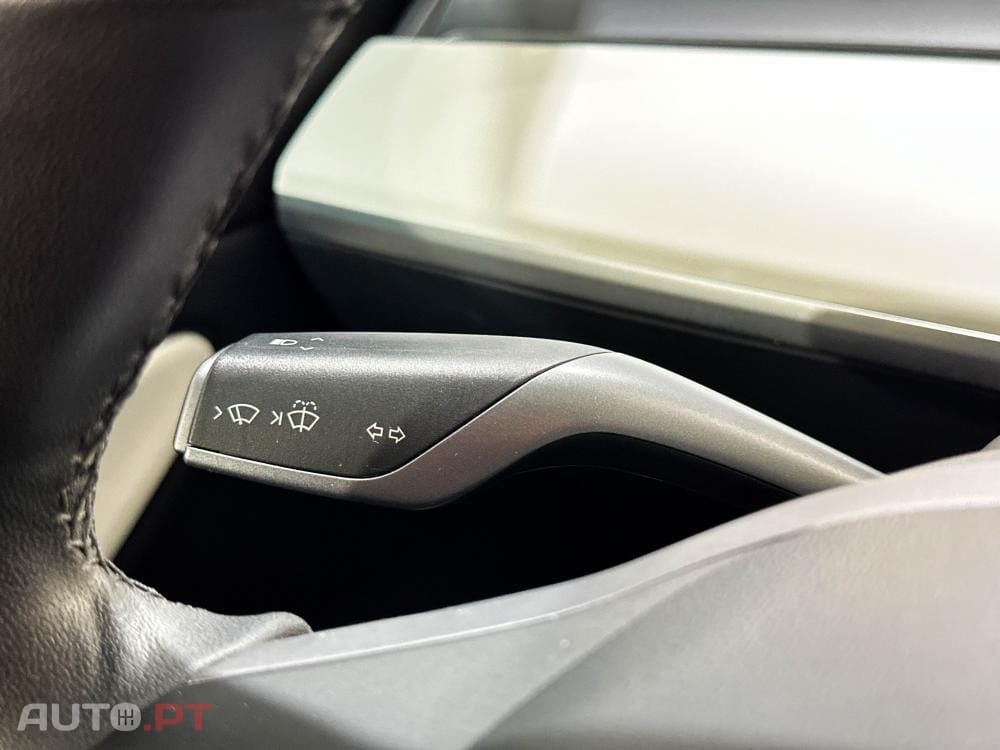 Tesla Model 3 Long-Range Dual Motor AWD