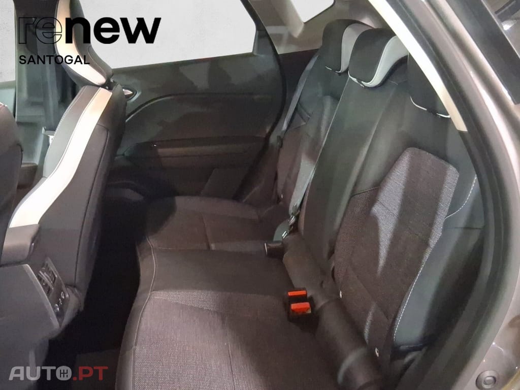 Renault Captur Captur Techno Bi-Fuel 100