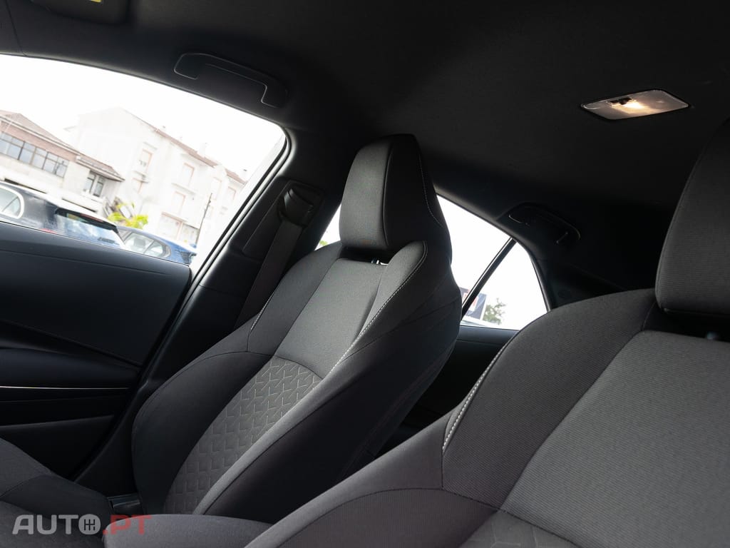 Toyota Corolla 1.8 Hybrid Comfort