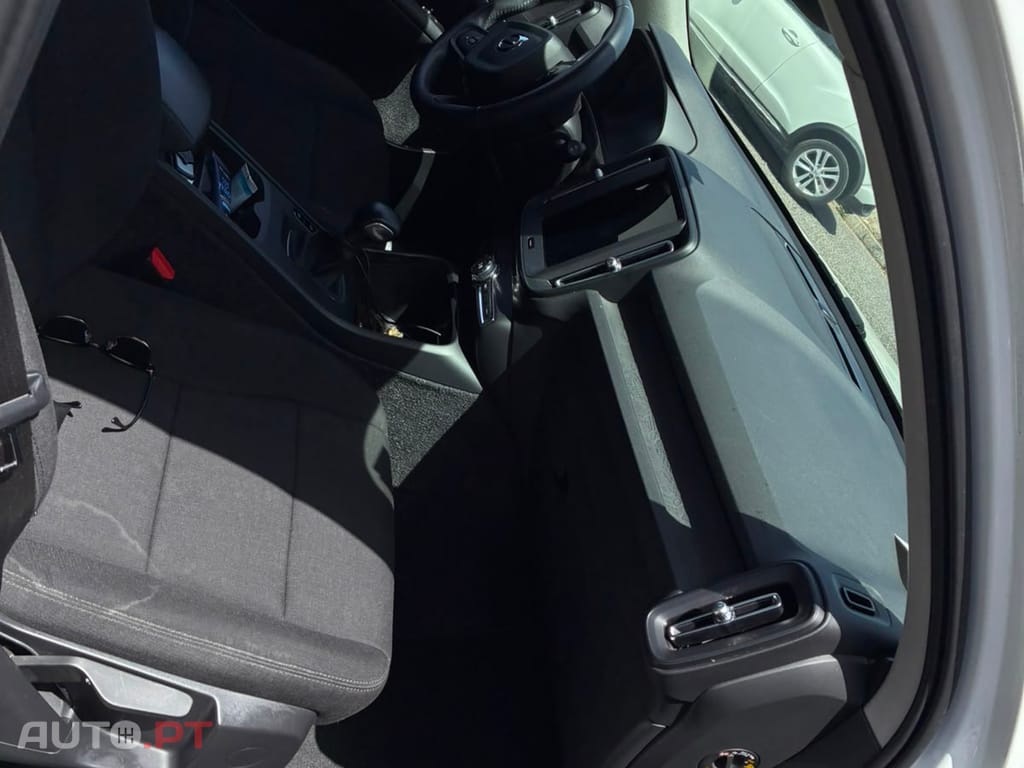 Volvo XC40 T2