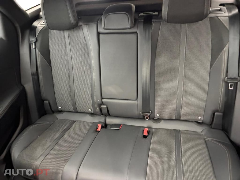 Peugeot 3008 1.5 BlueHDi GT EAT8