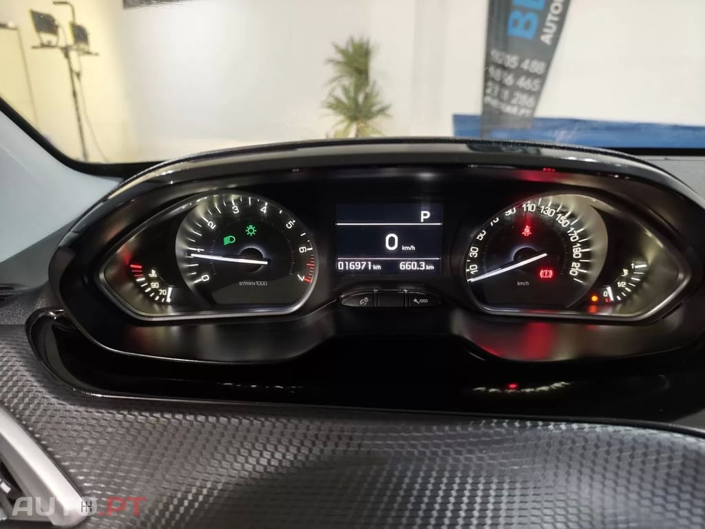 Peugeot 208 PureTech 110 Stop & Start EAT6 Tech Edition