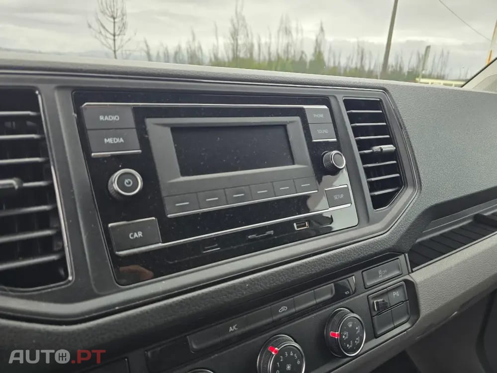 Volkswagen Crafter 35 2.0 TDI L3H3 Médio Tecto Alto