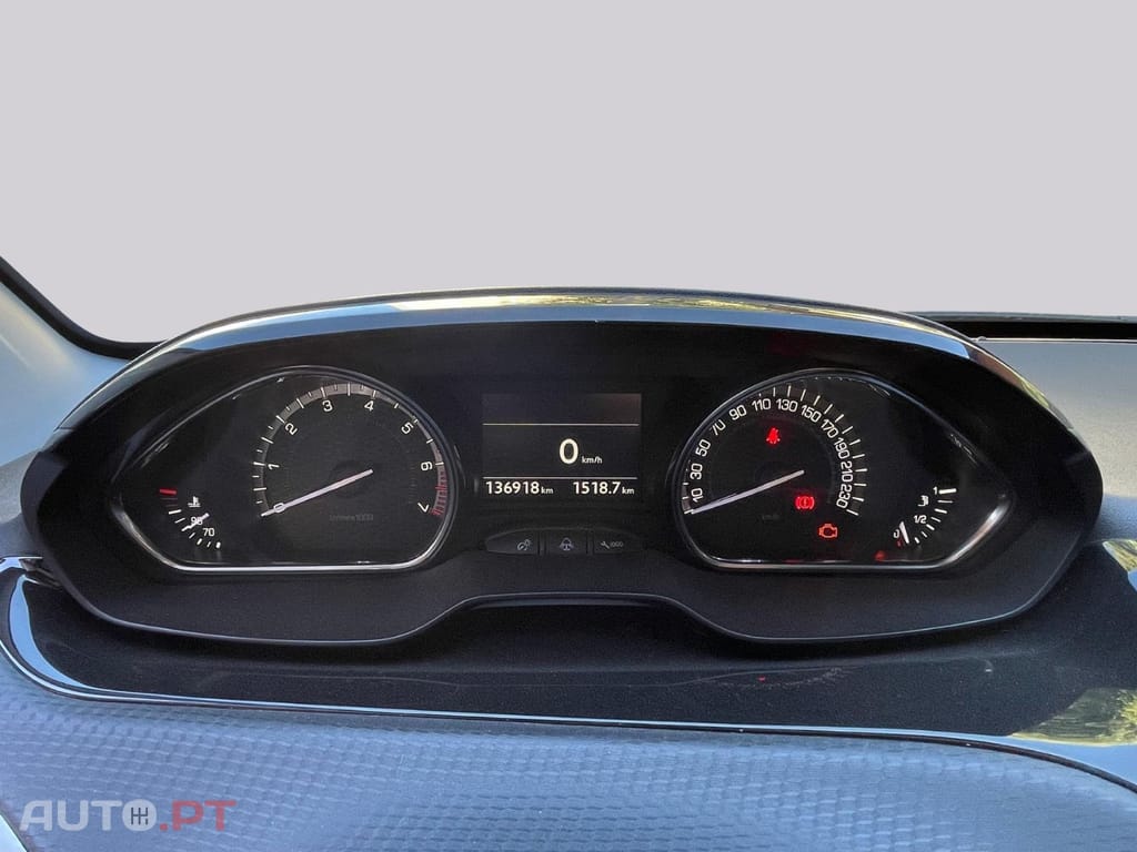 Peugeot 2008 1.2 e-THP GT Line