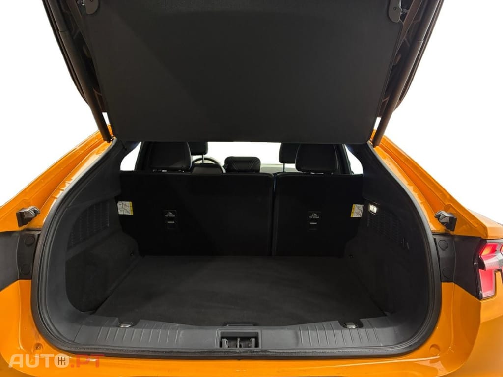 Ford Mustang Mach-E Standard Range