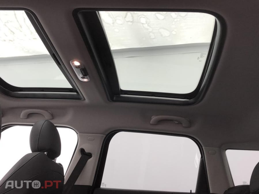 MINI Countryman Cooper SE Premium Plus Edition Auto