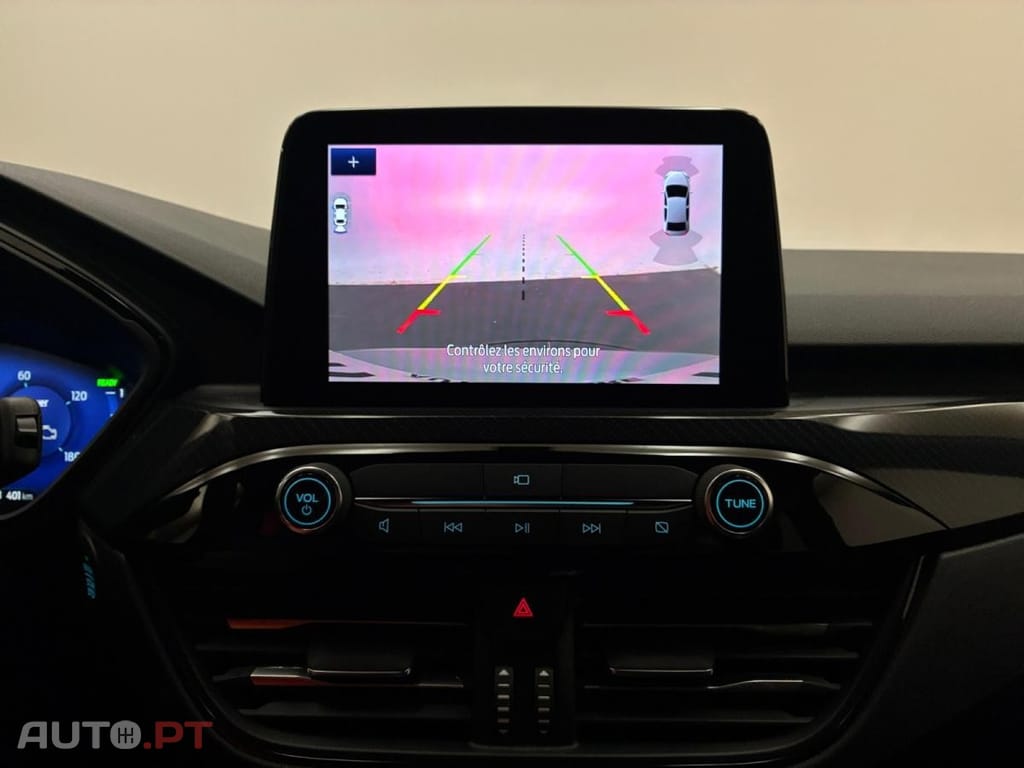 Ford Kuga 2.5 FHEV ST-Line X