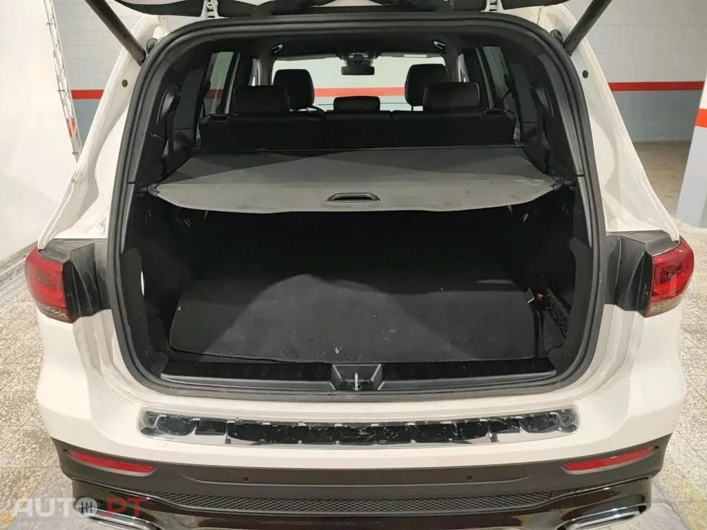 Mercedes-Benz GLB 200 d AMG Line
