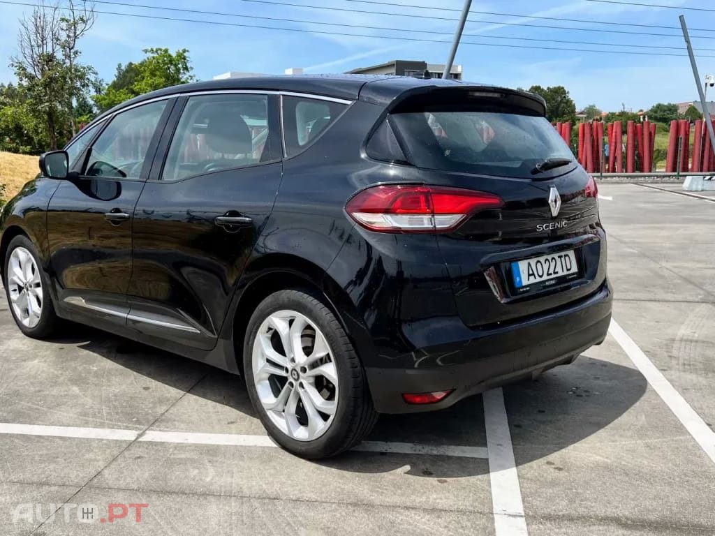 Renault Scénic 1.5 dCi Bose Edition EDC SS