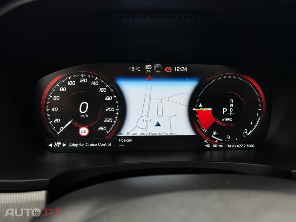 Volvo V90 2.0 T8 PHEV R-Design AWD