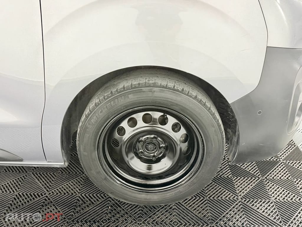 Opel Vivaro 2.0 CDTi L3H1 Essentia Inc