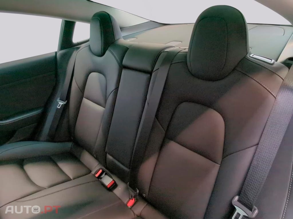 Tesla Model 3 Long Range Dual Motor I.V.A DEDUTIVEL