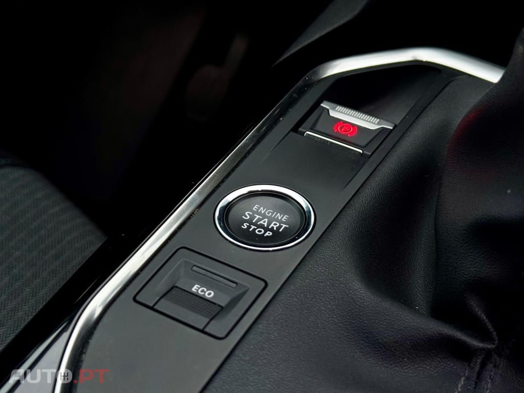 Peugeot 3008 1.5 BlueHDi Allure Pack