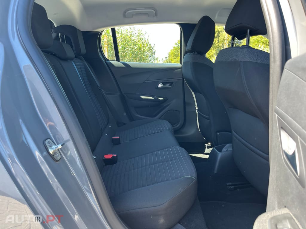 Peugeot 208 1.2 PureTech Like