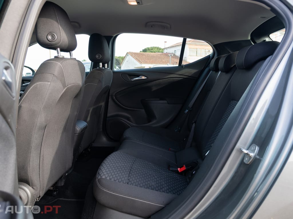 Opel Astra 1.6 CDTI Dynamic S/S