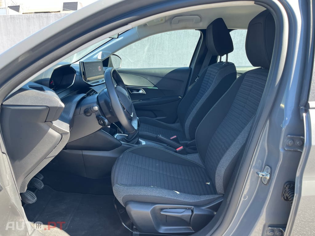 Peugeot 208 1.2 PureTech Like
