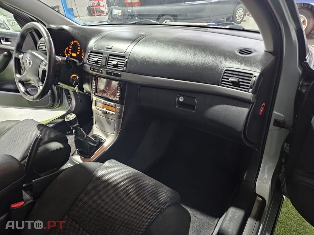 Toyota Avensis 2.0 D-4D (2006-2009)