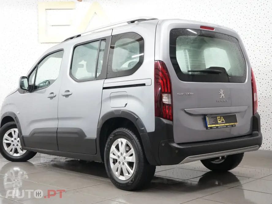 Peugeot Rifter 1.2 PureTech Allure