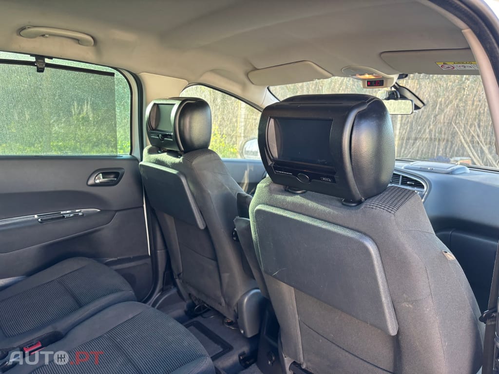 Peugeot 5008 1.6 HDi 7L Allure