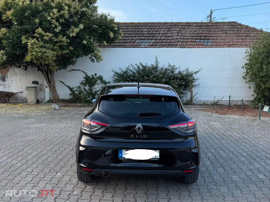 Renault Clio evolution 100 bi fuel
