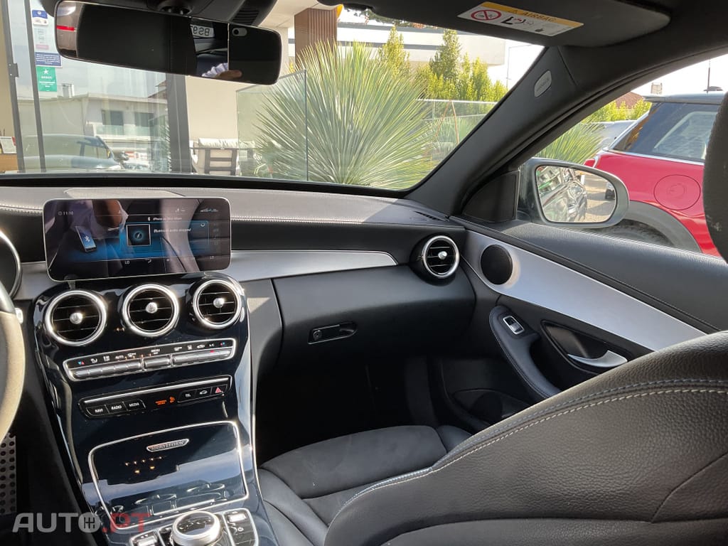 Mercedes-Benz C 300 de AMG Line