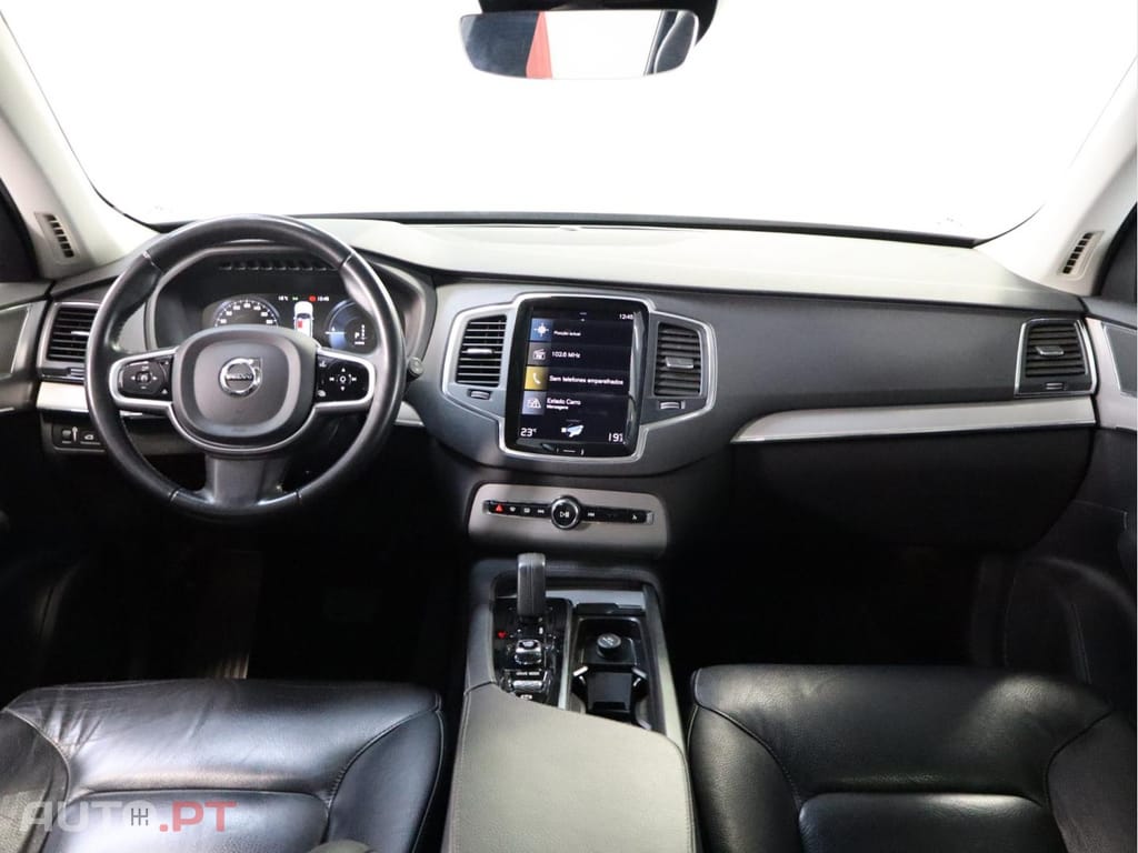 Volvo XC90 T8 Phev Momentum 4WD