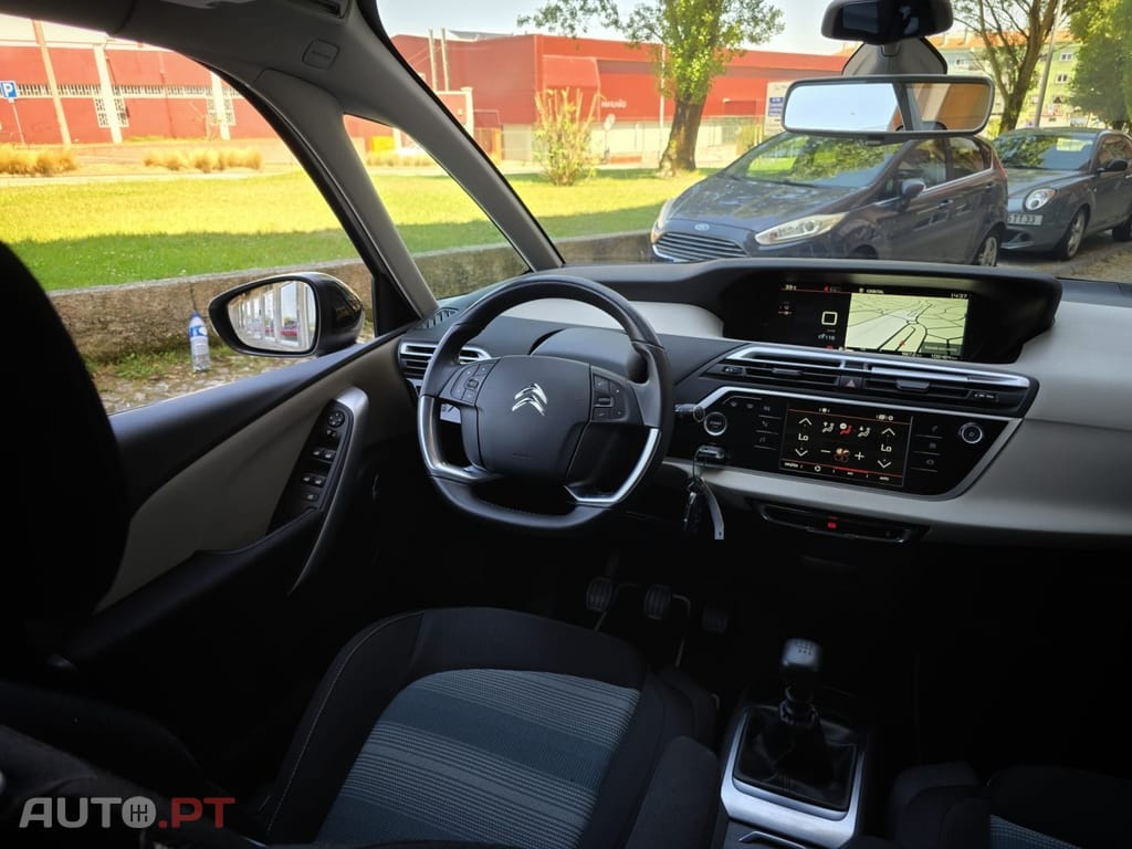 Citroen Grand C4 SpaceTourer 1.6 BlueHDi Ripcurl