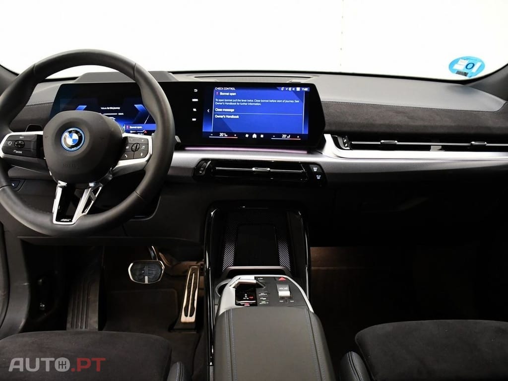 BMW iX2 eDrive20 Pack Desportivo M Pro