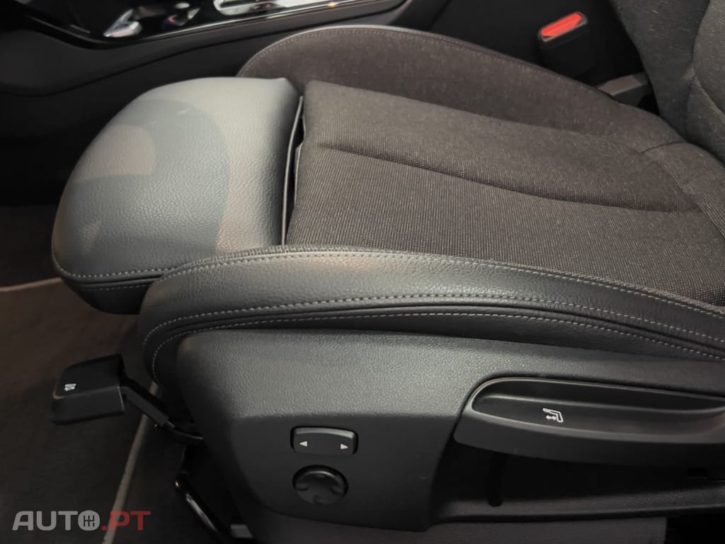 BMW 218 i Aut.Sport Line