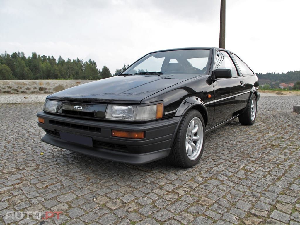 Toyota Corolla GT Twin Cam 16v AE86