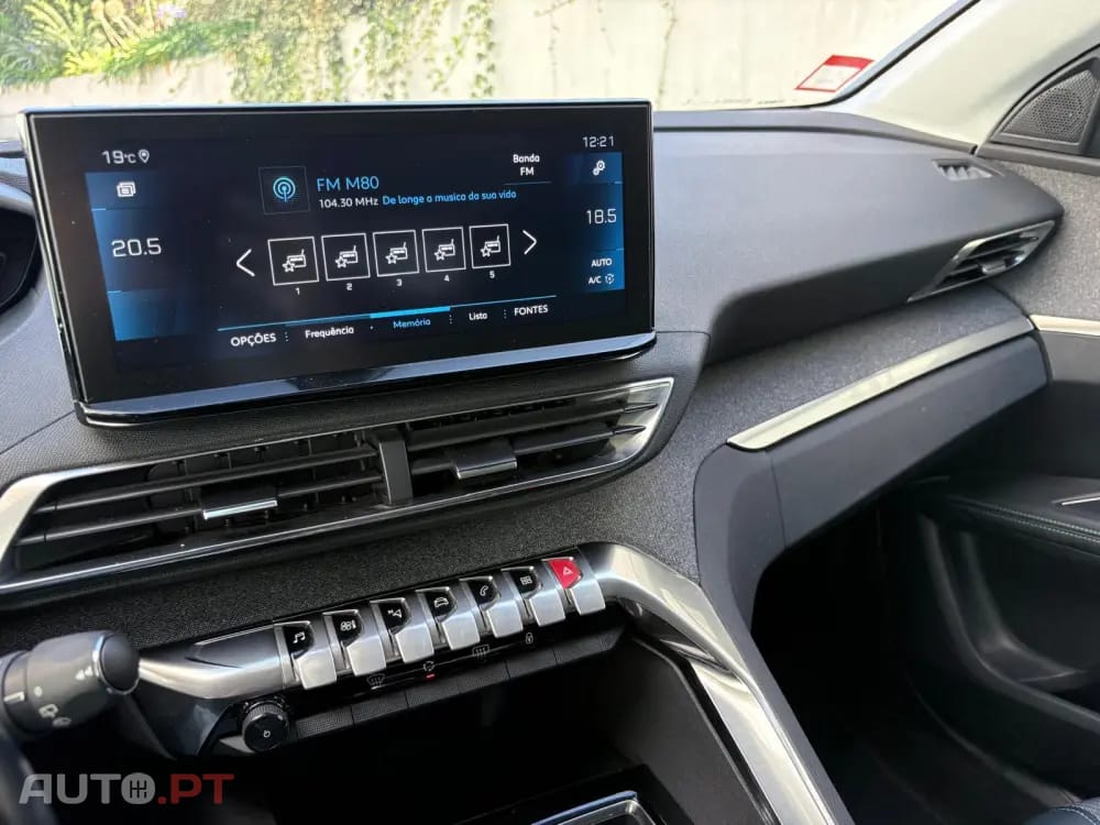 Peugeot 5008 1.2 PureTech Allure EAT8