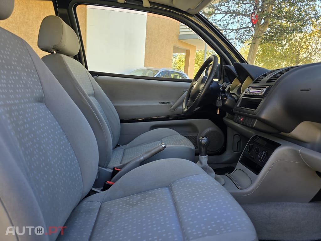 Volkswagen Lupo 1,0 MPI 50 Cv's Sport