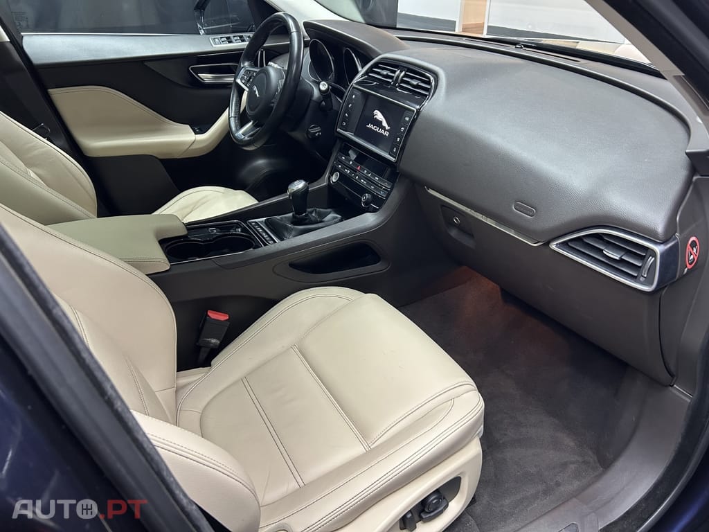 Jaguar F-Pace 2.0 i4D Prestige AWD