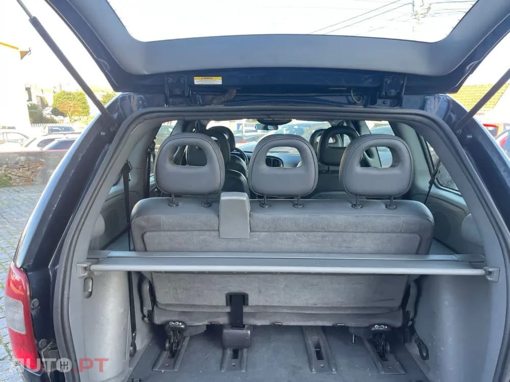 Chrysler Voyager 2.5 CRD LX