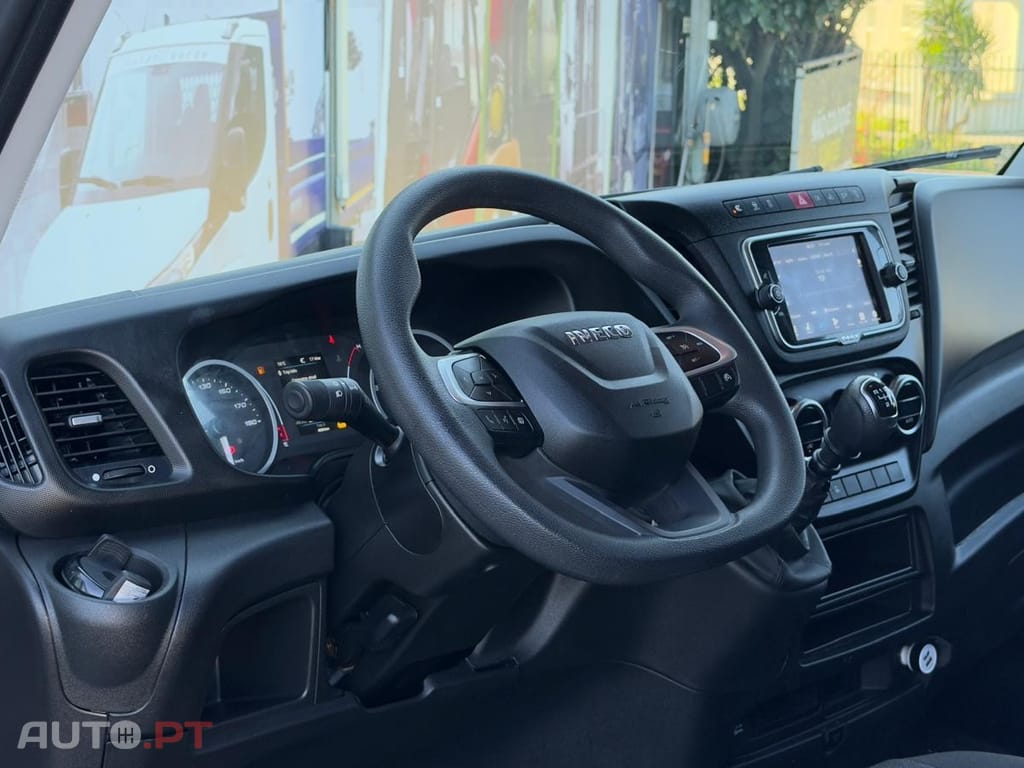 Iveco Daily 3.0 - 180 CV  L 4 H 2