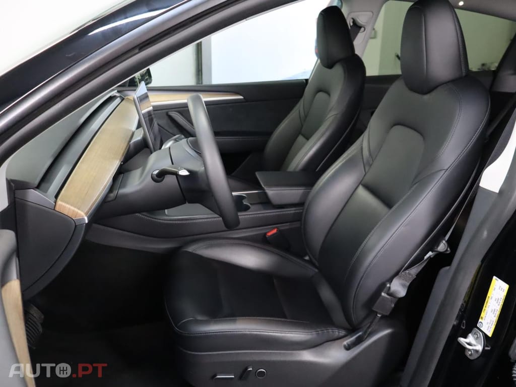 Tesla Model Y Tração Traseira
