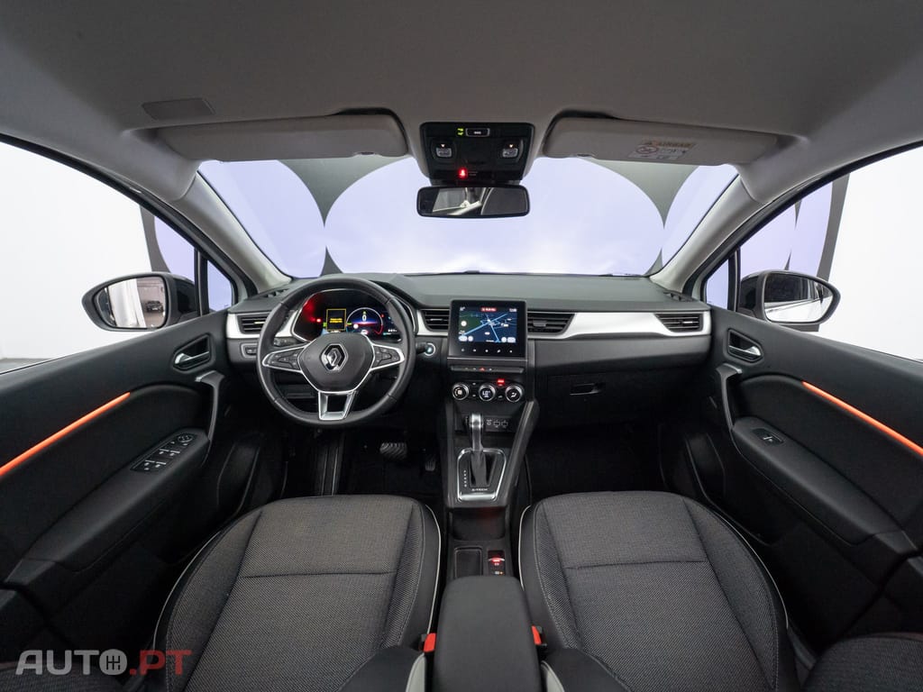 Renault Captur 1.6 E-Tech Plug-In Intens